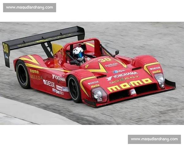 经典赛车重现江湖，车迷狂欢，致青春！